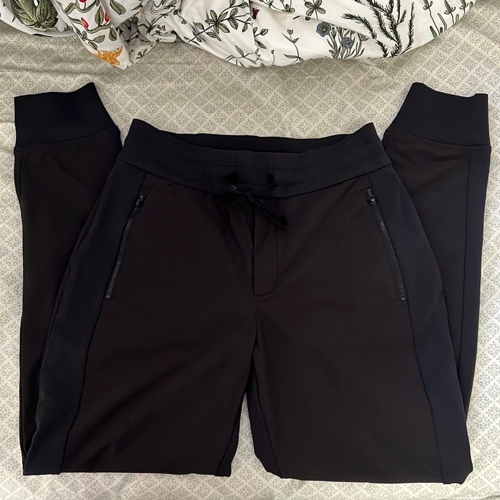 ATHELETA joggers